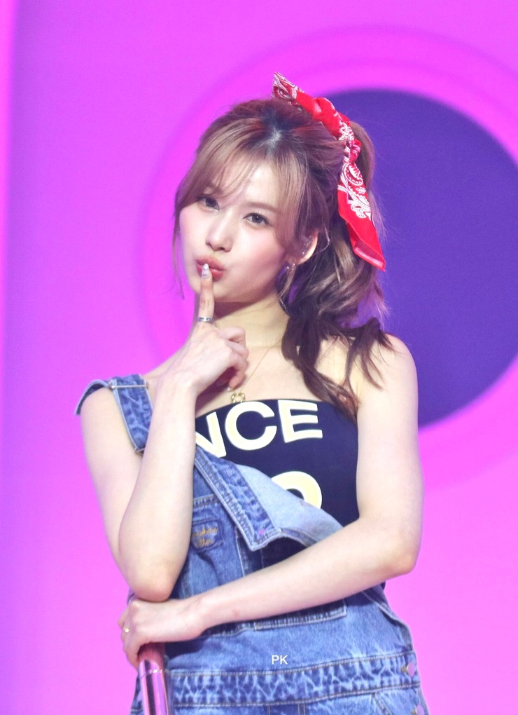 Minatozaki Sana