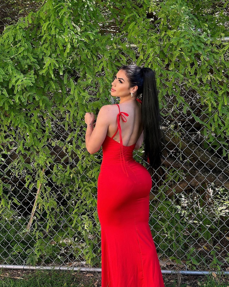 Listal - List the stuff you love! Movies, TV, music, games and books