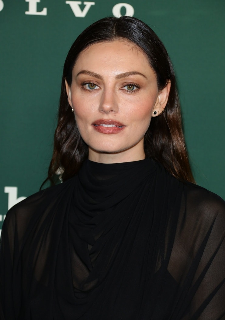 Phoebe Tonkin