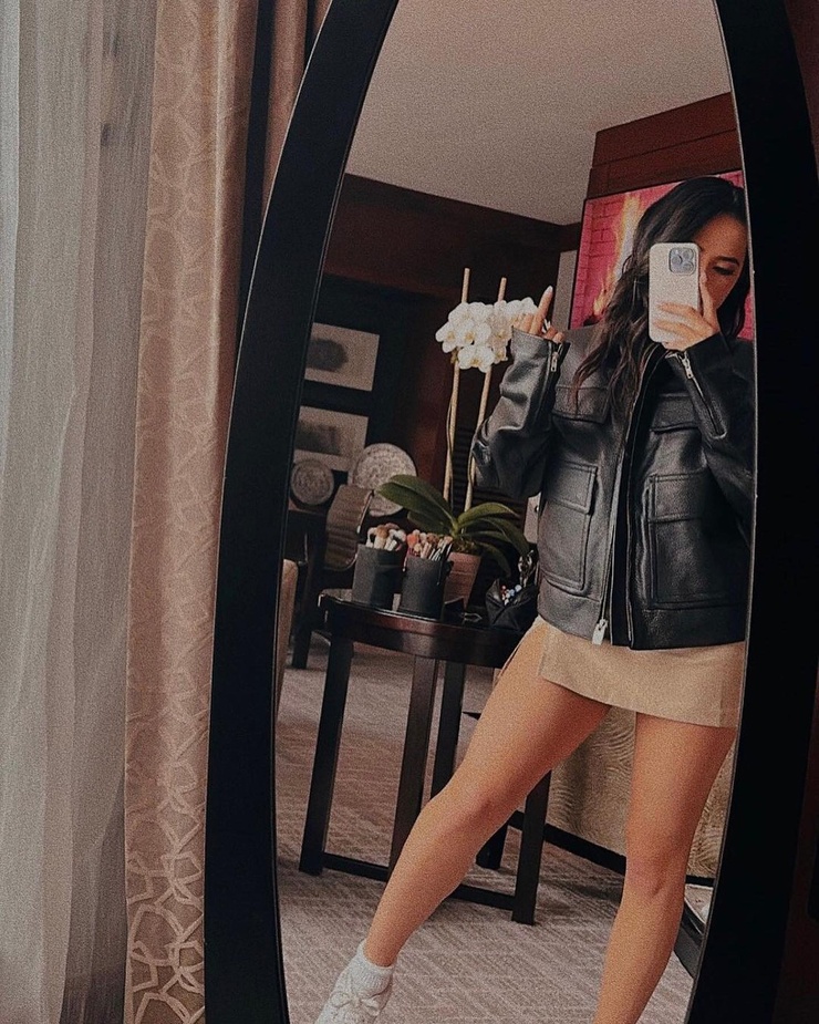 Becky G.