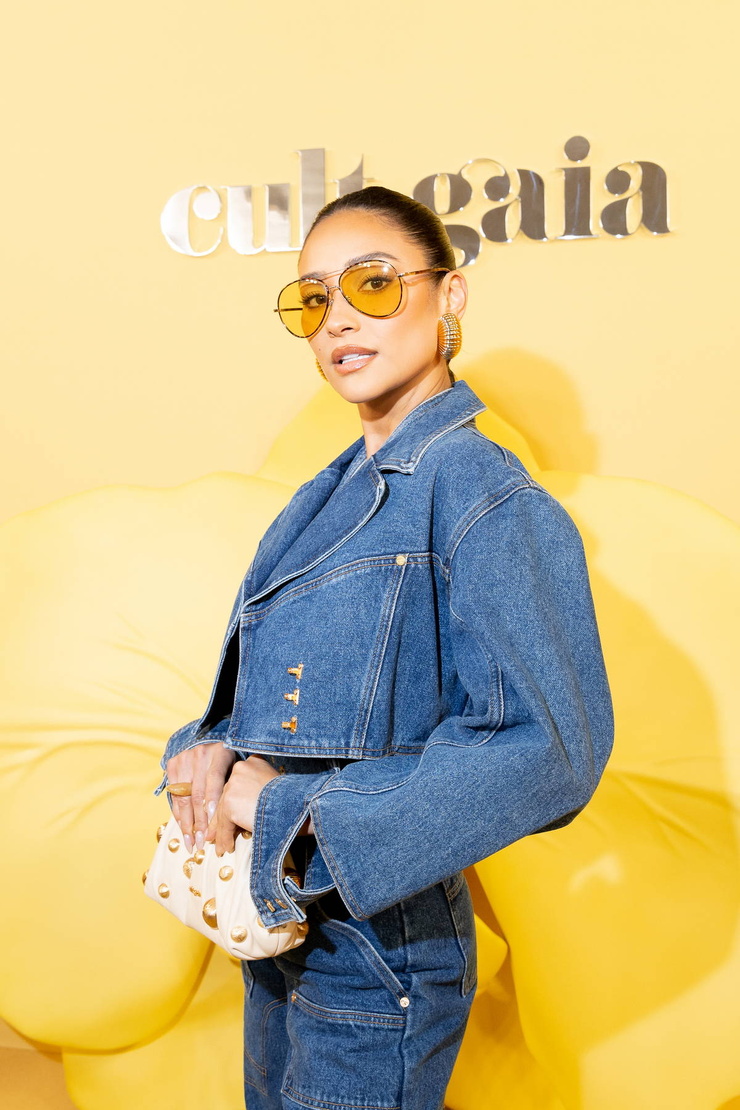 Shay Mitchell Shay Mitchell