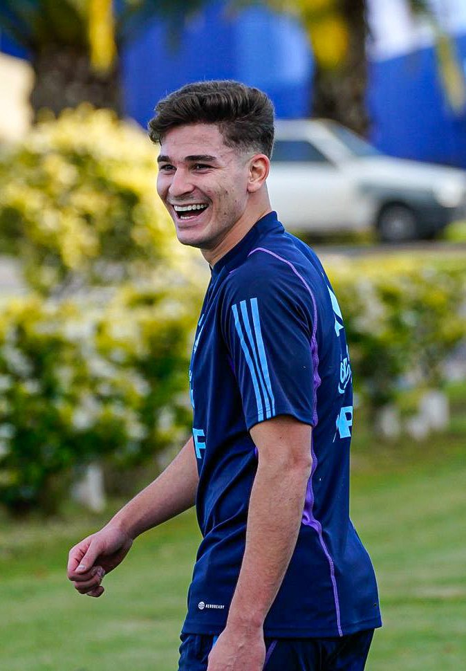 Julián Álvarez Julián Álvarez