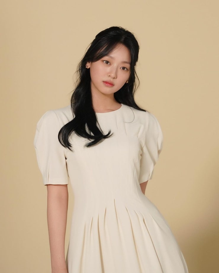 Lee Soo Min picture