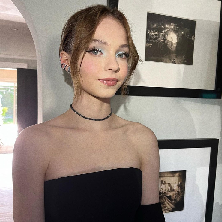 Emma Myers Emma Myers