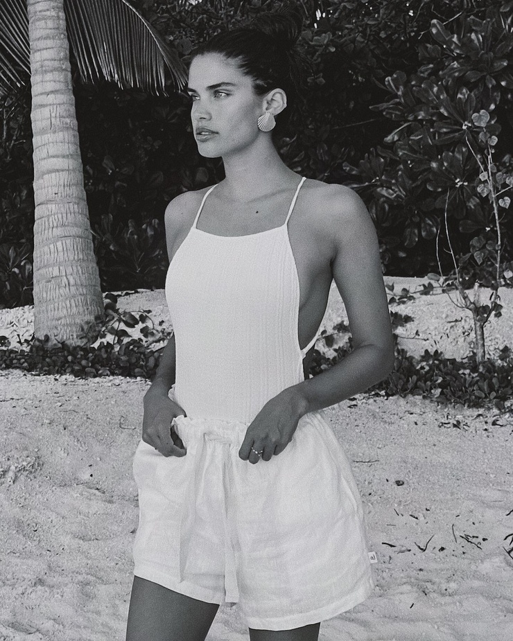 Sara Sampaio Sara Sampaio