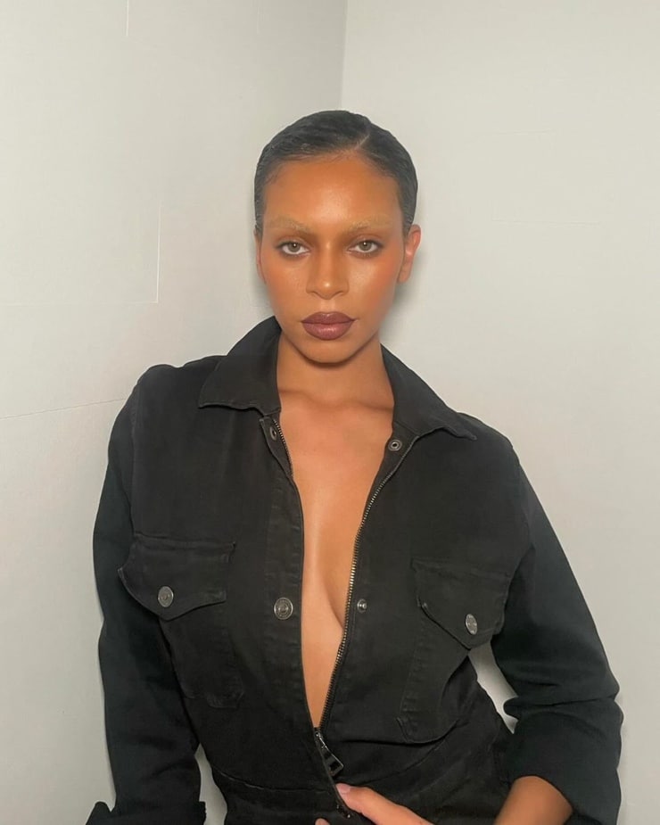 Arianna Barron