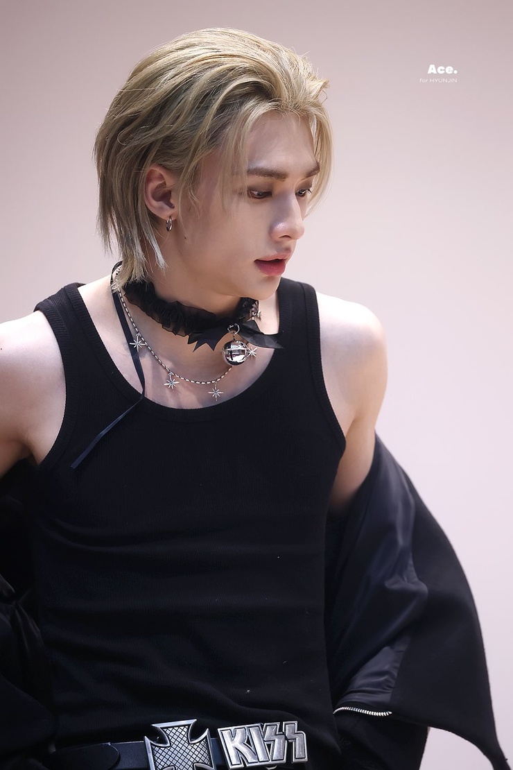 Hyun-Jin Hwang