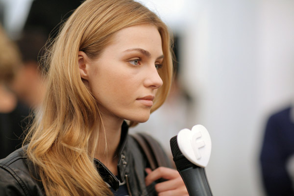 Valentina Zelyaeva Valentina Zelyaeva