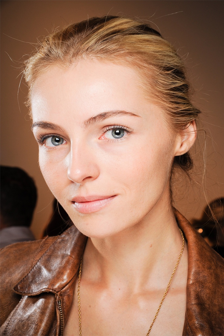 Valentina Zelyaeva Valentina Zelyaeva