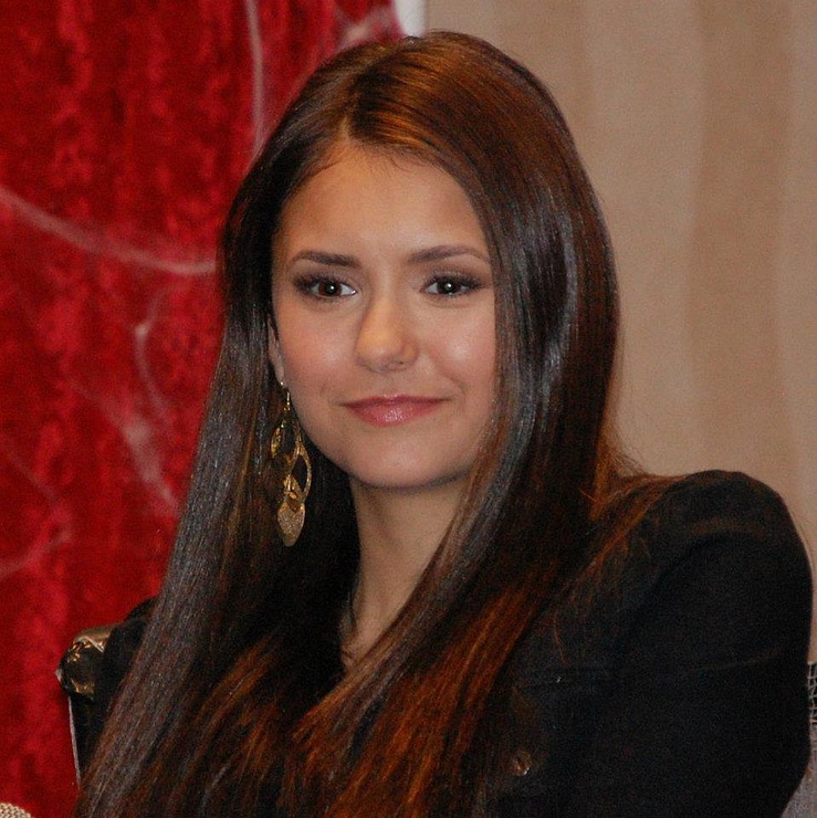 Nina Dobrev