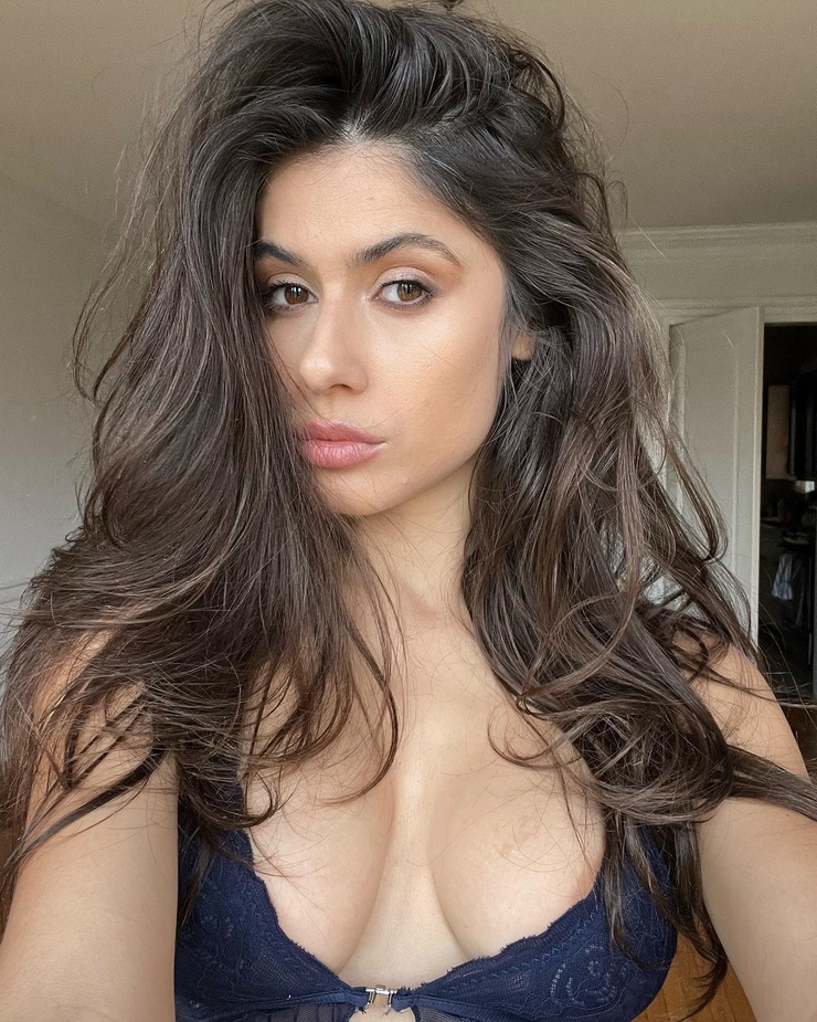 Ines Trocchia Ines Trocchia