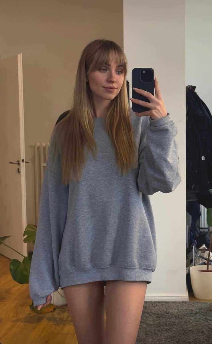 Picture of Mila Klein