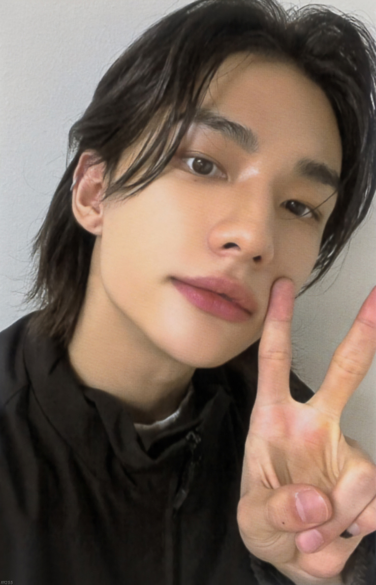Hyun-Jin Hwang