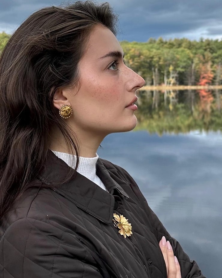 Jessica Clements