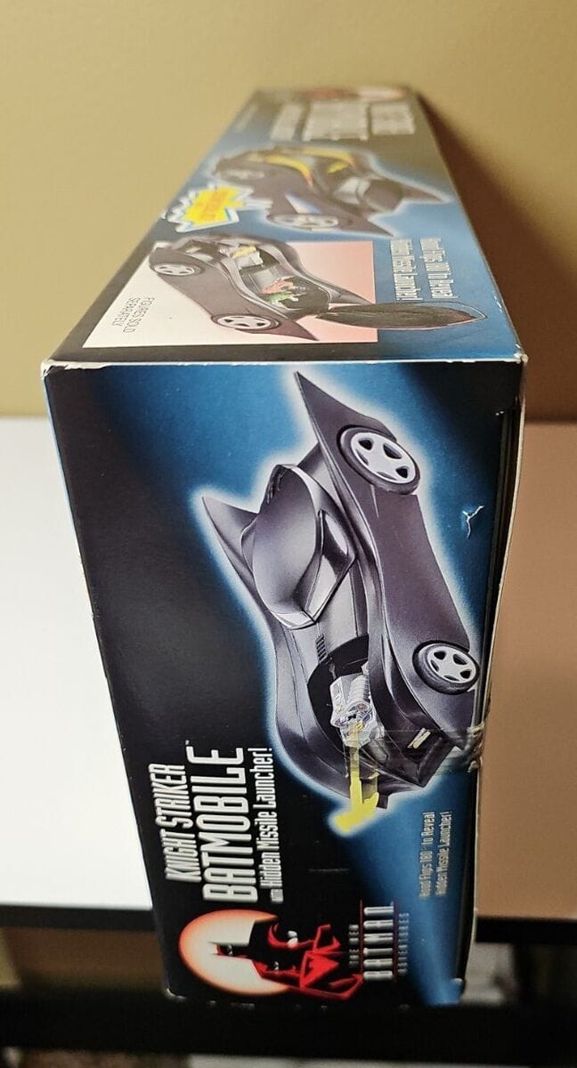 Kenner Knight Striker Batmobile