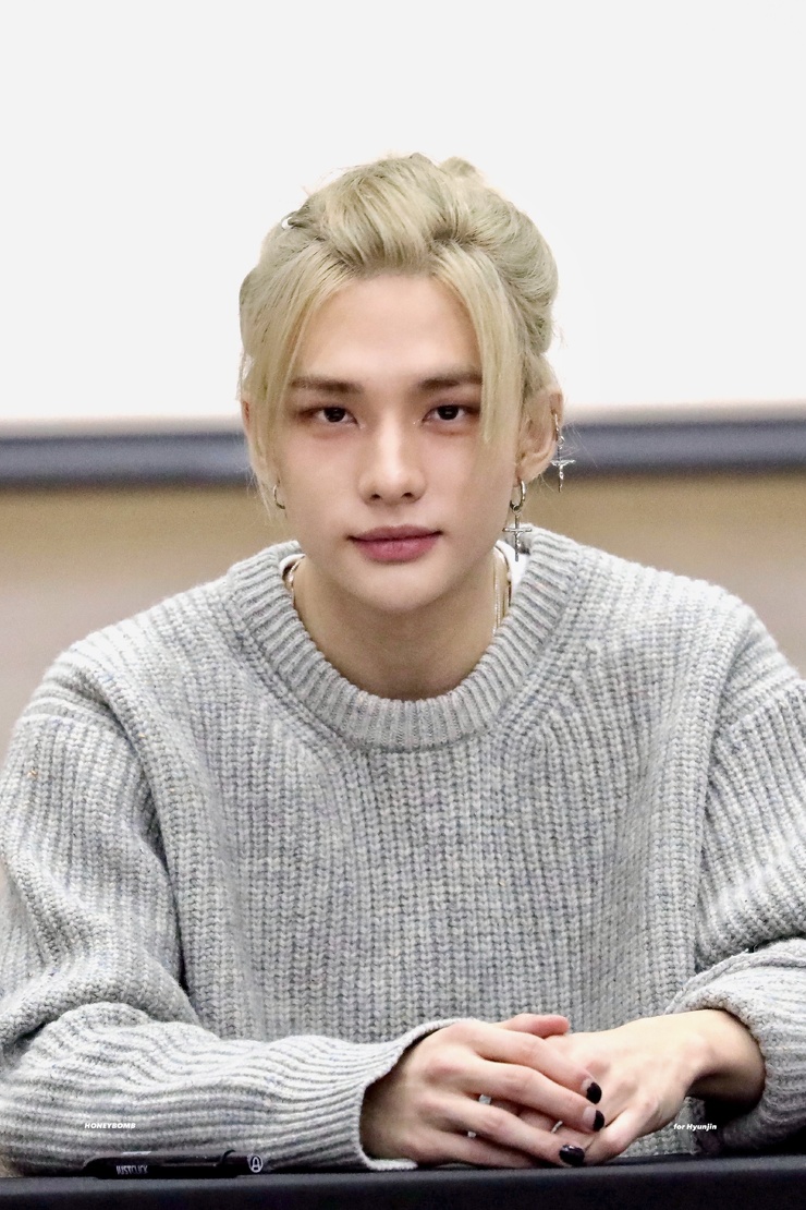 Hyun-Jin Hwang