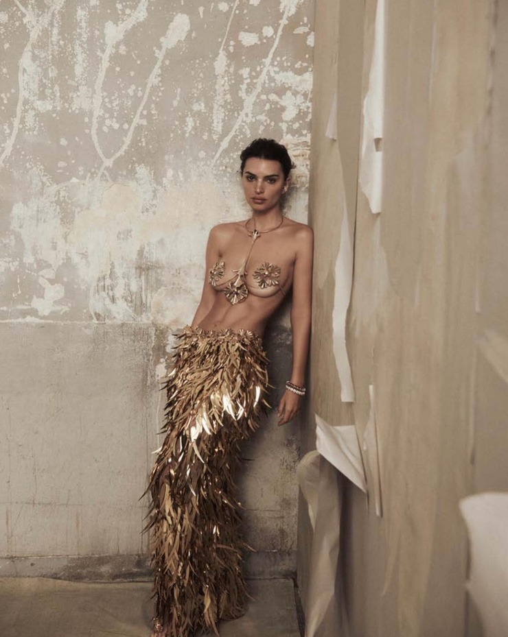 Emily Ratajkowski Emily Ratajkowski