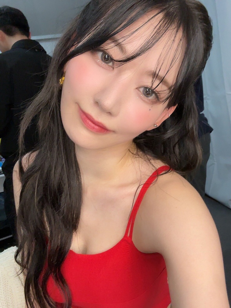 Sakura Miyawaki