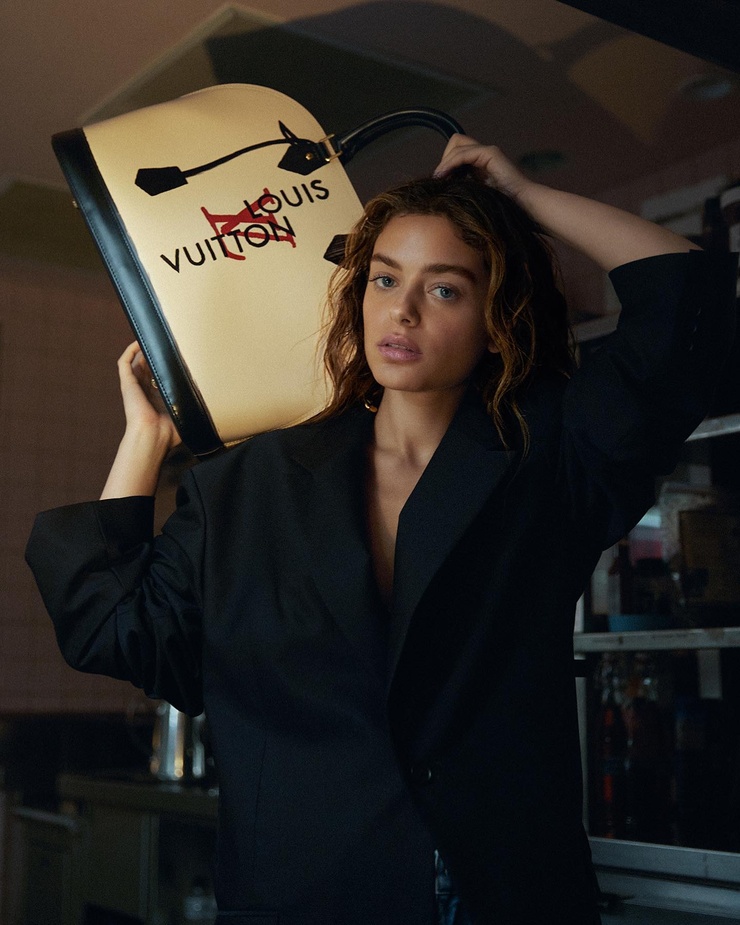 Odeya Rush