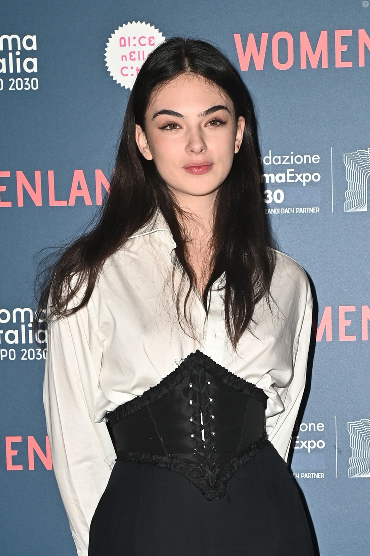 Deva Cassel