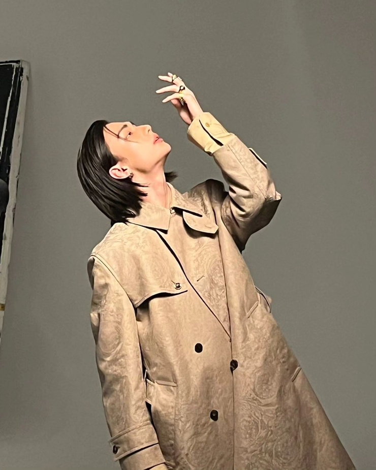 Hyun-Jin Hwang