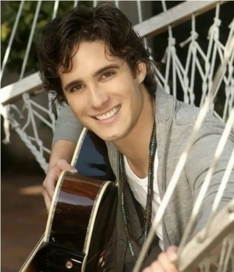 Diego Boneta