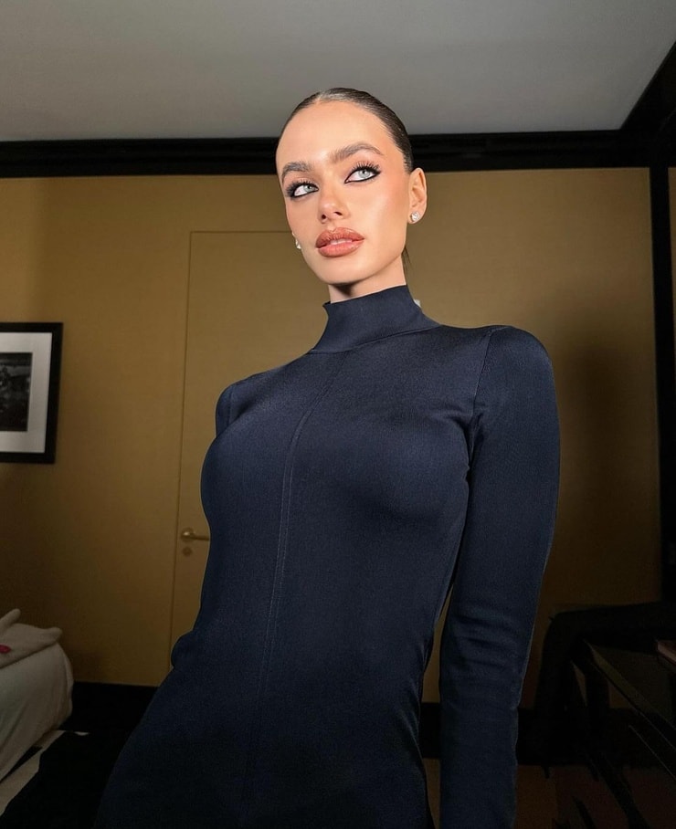 Yael Shelbia Yael Shelbia