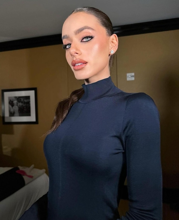 Yael Shelbia Yael Shelbia