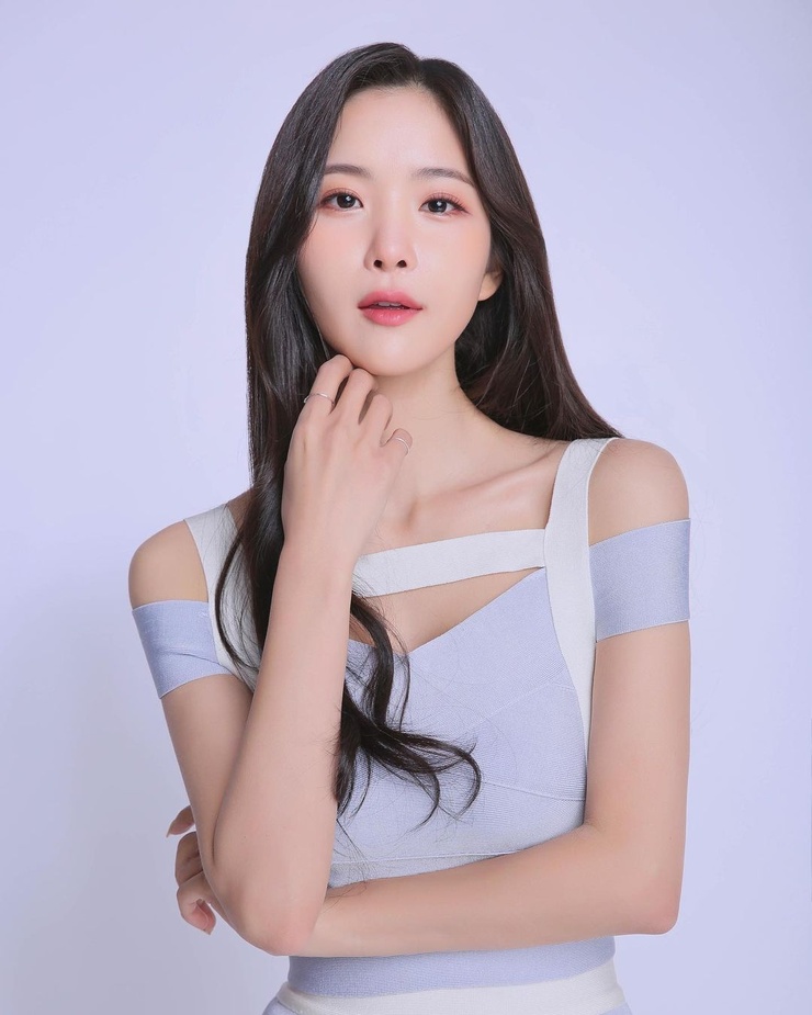 Cho Hyun-young