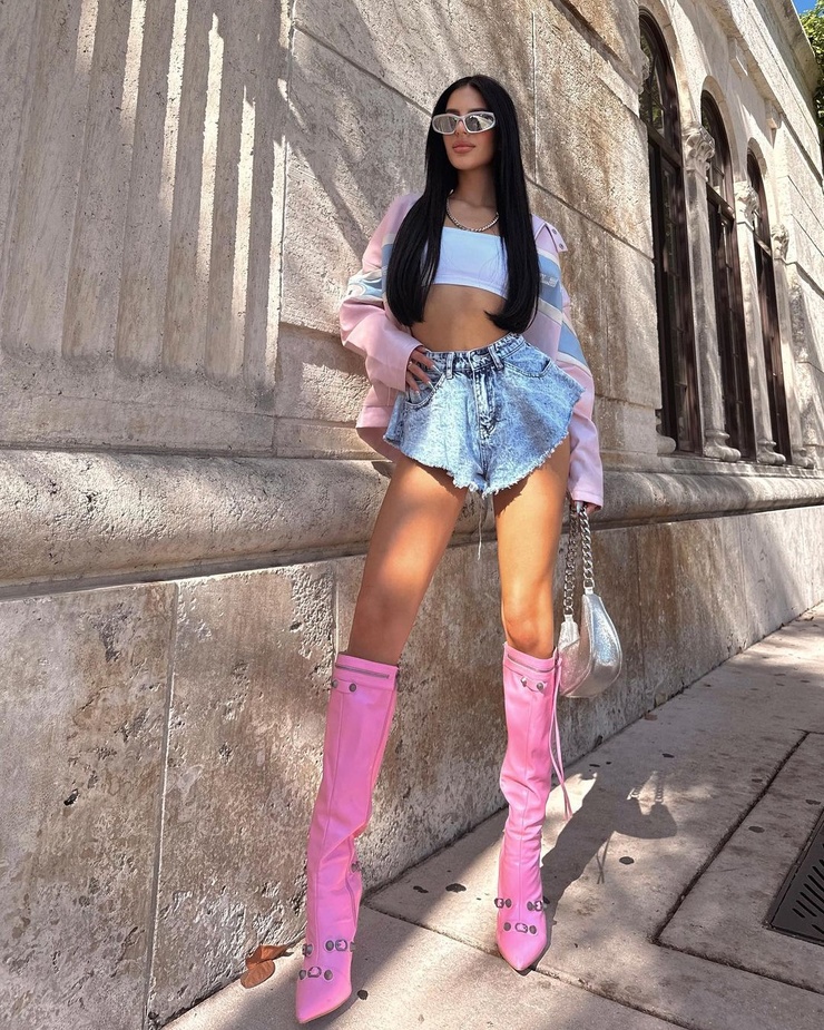 Kemely Llanes