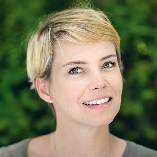 Andrea Osvárt