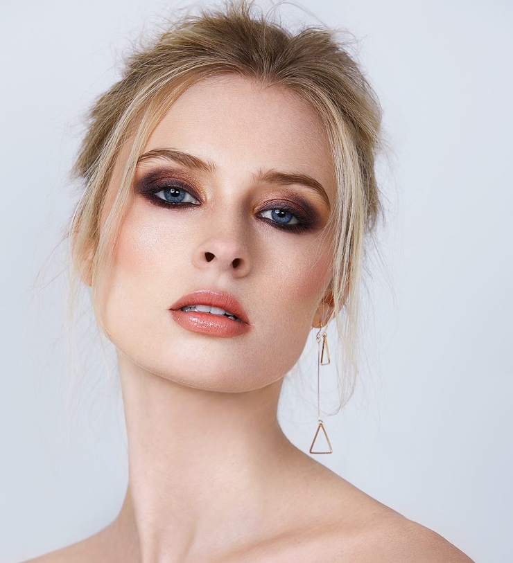 JULIA WILLETTS