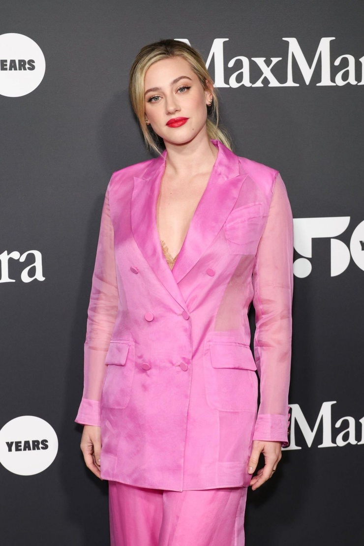 Lili Reinhart