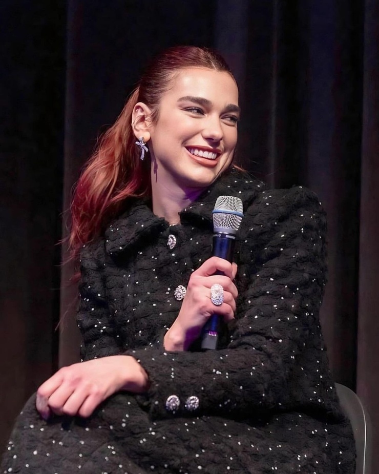 Dua Lipa
