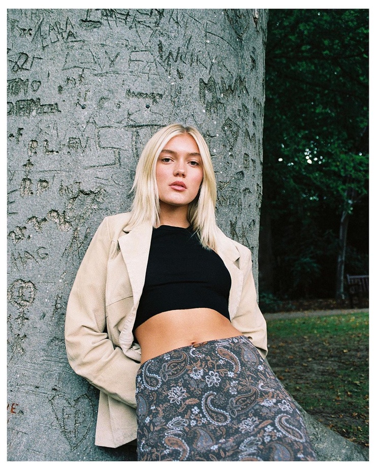 Mimi Slinger