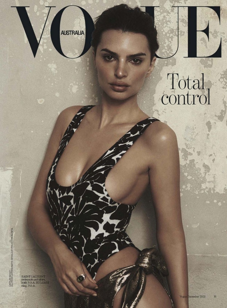 Emily Ratajkowski