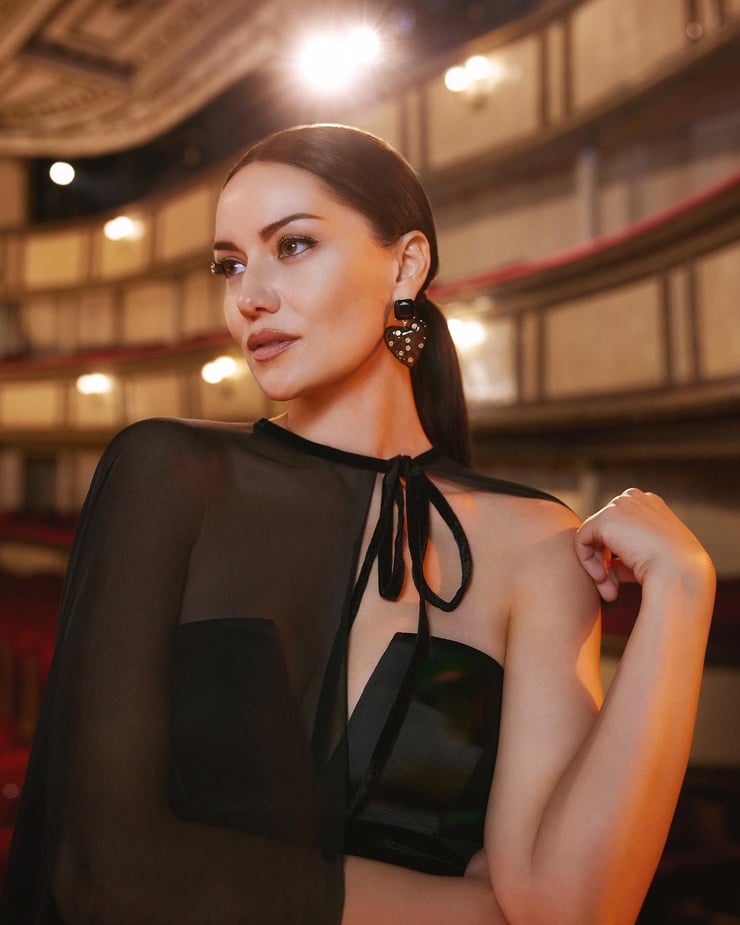 Fahriye Evcen