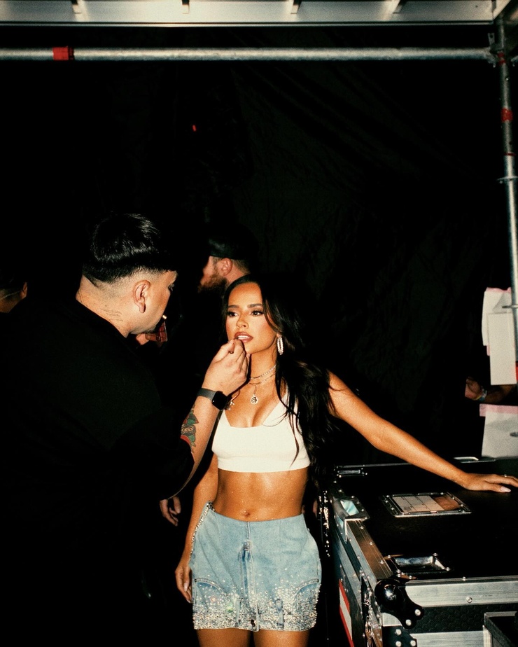 Becky G.