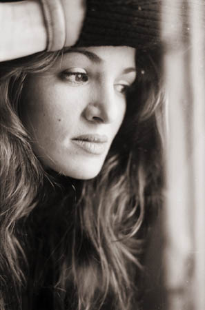 Nadia Farès Nadia Farès