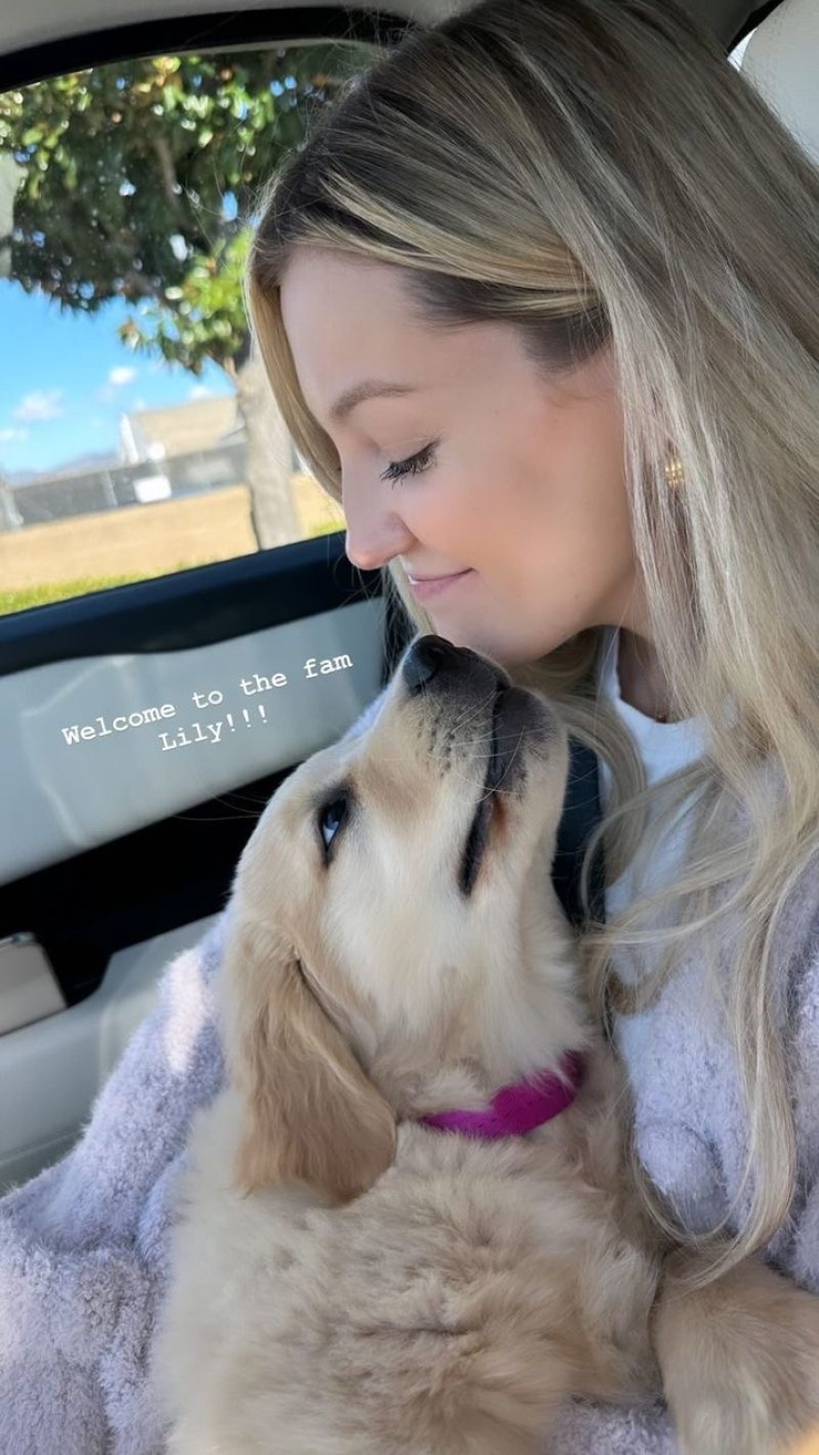 Ava Sambora