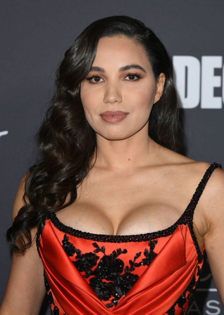 Jurnee Smollett-Bell