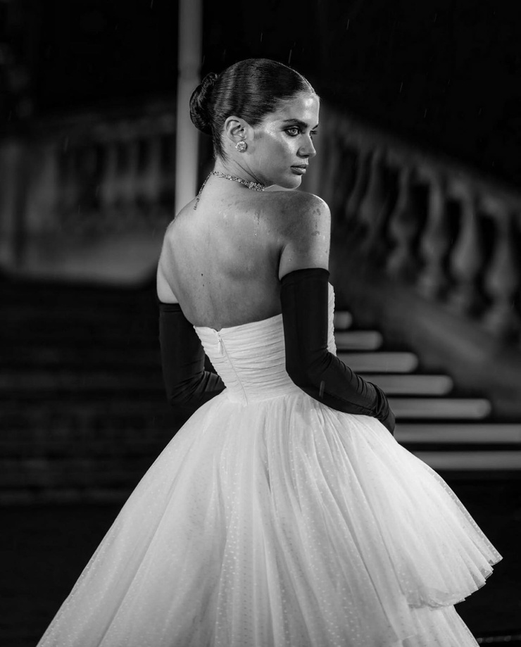 Sara Sampaio Sara Sampaio