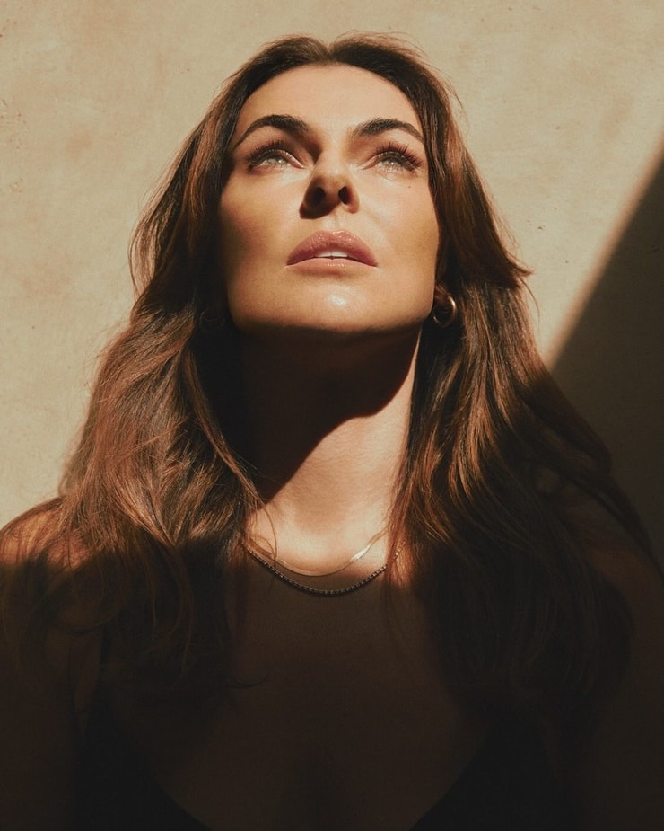 Serinda Swan