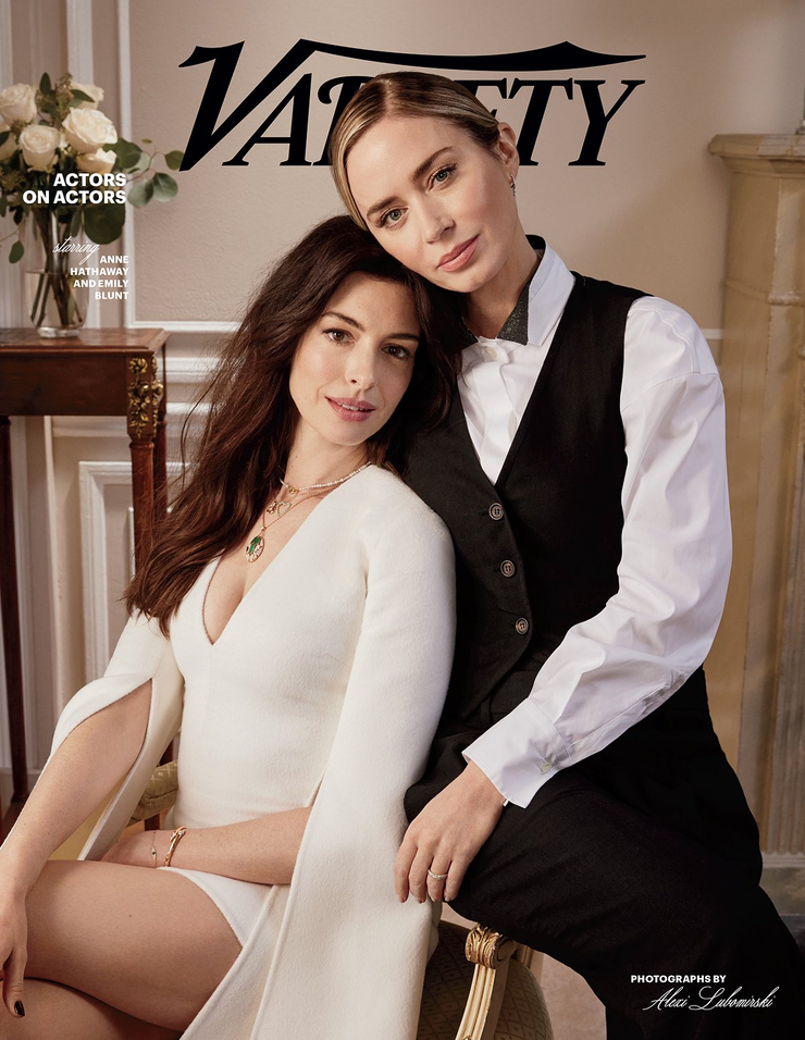 Anne Hathaway Anne Hathaway