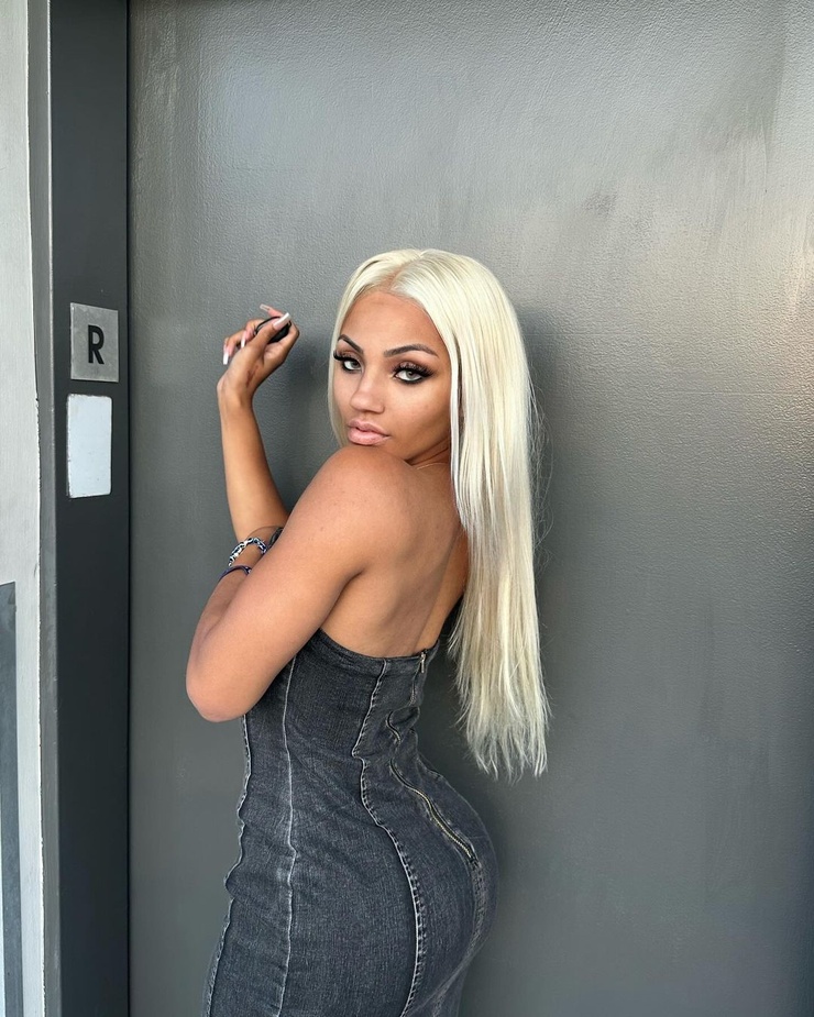 Picture of Avian Rossum