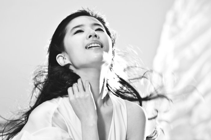 Yifei Liu