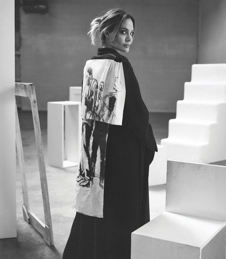 Angelina Jolie Angelina Jolie