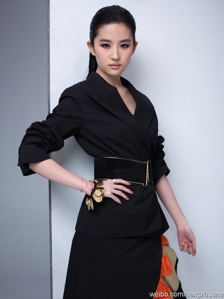 Yifei Liu Yifei Liu