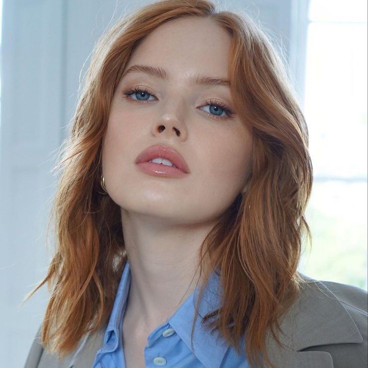 Ellie Bamber Ellie Bamber