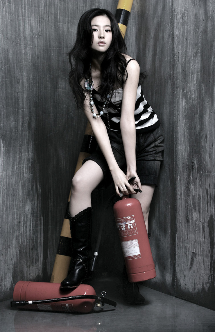 Yifei Liu Yifei Liu